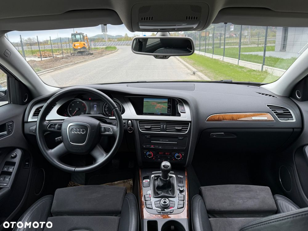 Audi A4 Avant 2.0 TDI Quattro - 22