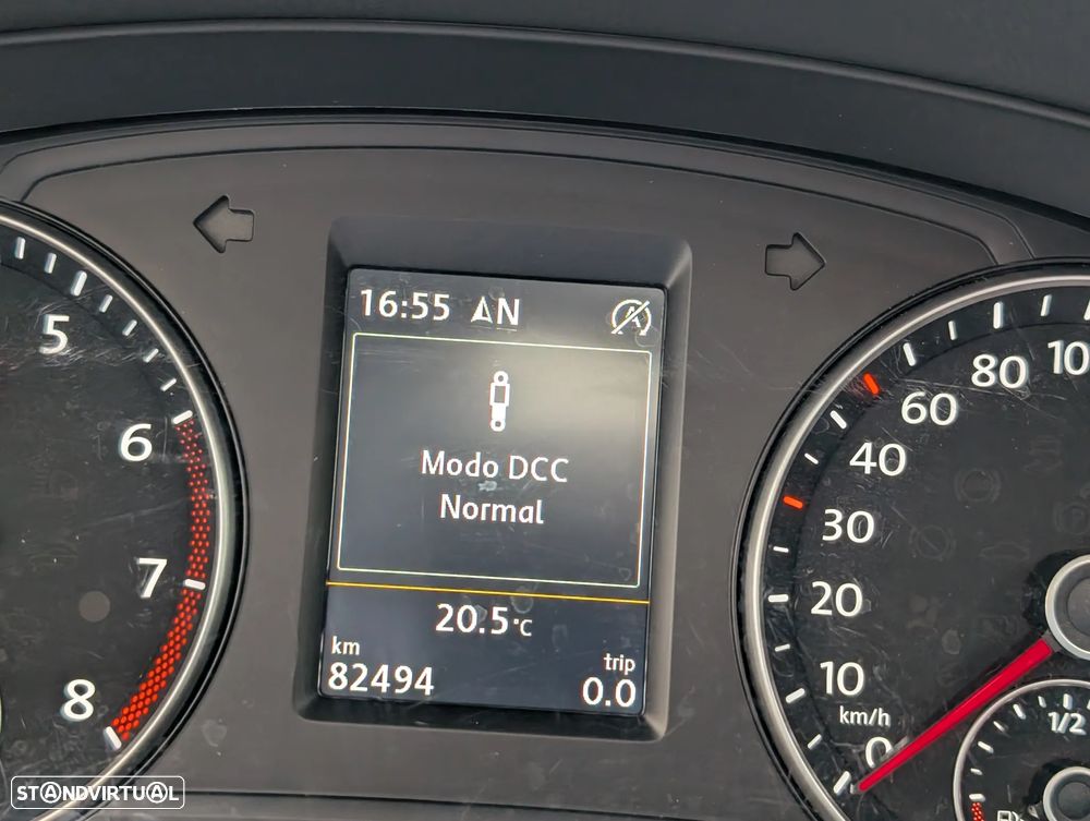 VW Sharan 1.4 TSI Highline DSG - 28