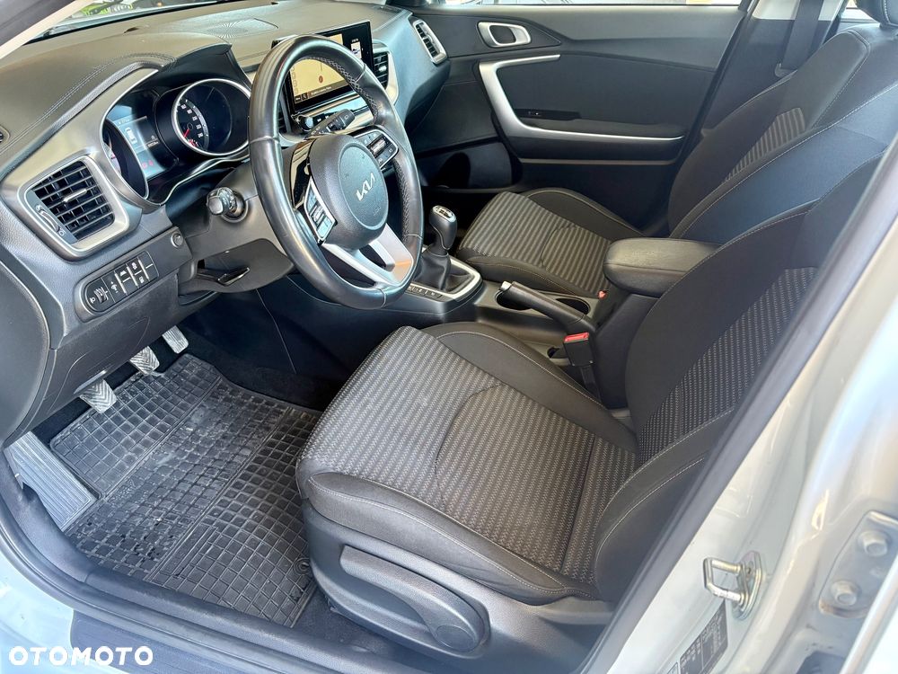 Kia Ceed 1.5 T-GDI M - 9
