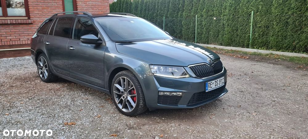 Skoda Octavia 2.0 TDI RS DSG - 3