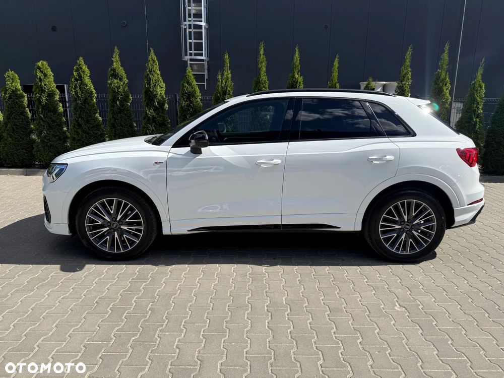 Audi Q3 40 TDI Quattro S Line S tronic - 4