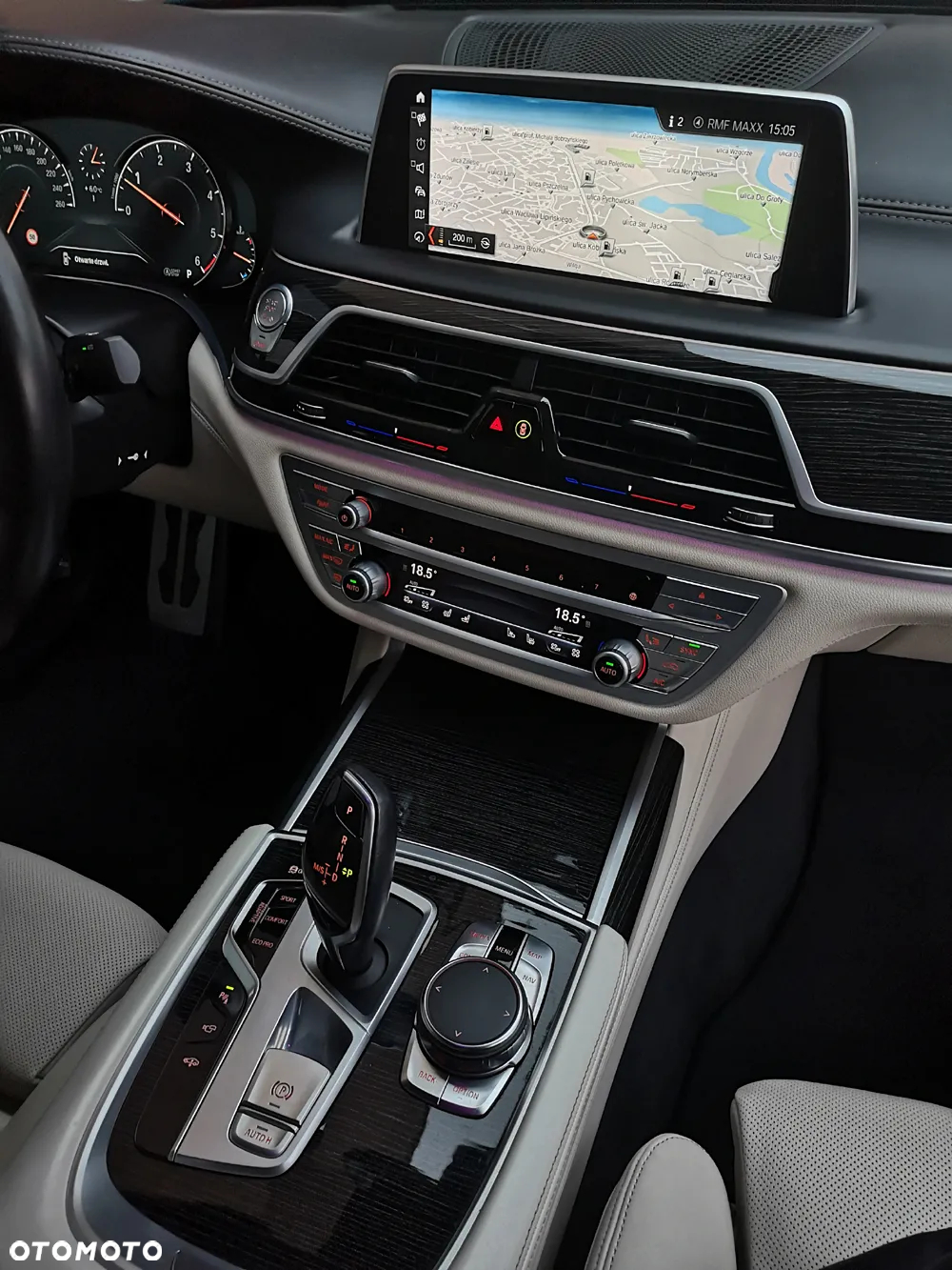 BMW Seria 7 740Ld xDrive - 19
