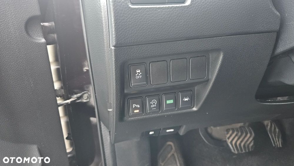 Nissan Qashqai 1.6 dCi Xtronic TEKNA+ - 15