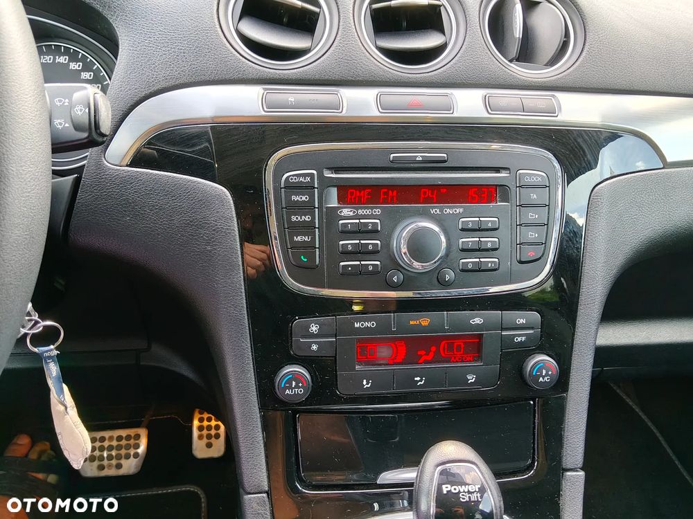 Ford S-Max - 20