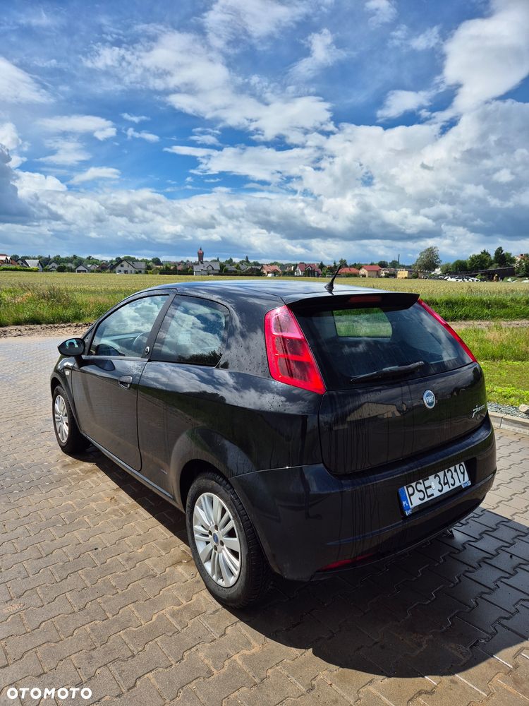 Fiat Grande Punto 1.4 8V Dynamic - 3