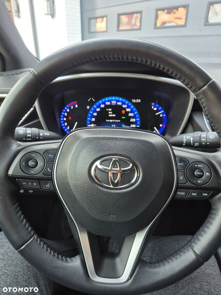 Toyota Corolla - 18