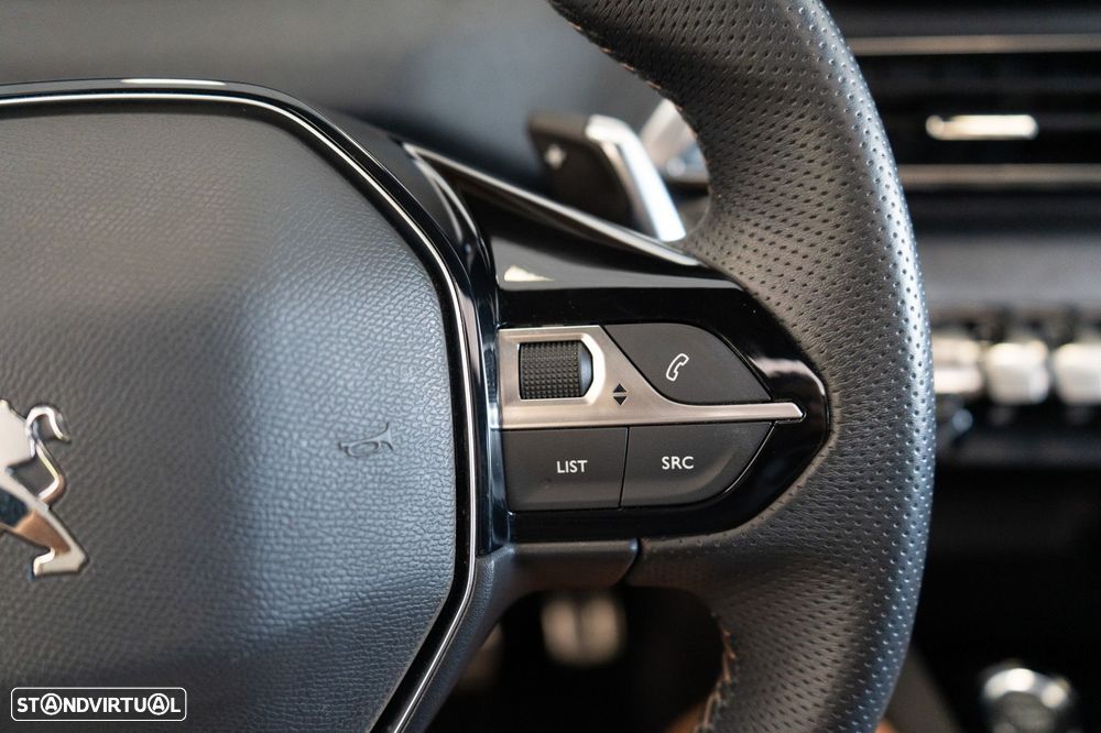 Peugeot 3008 1.6 Hybrid GT e-EAT8 - 31