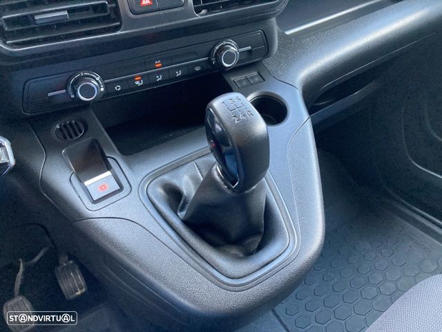 Opel Combo L1 1.5 Cdti IVA DEDUTIVEL - 25