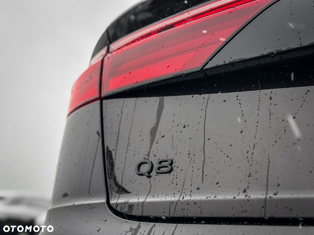 Audi Q8 - 11