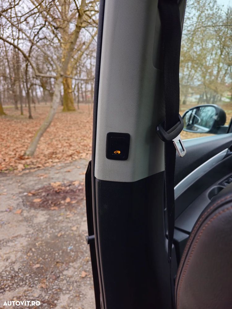 Volkswagen Sharan - 10