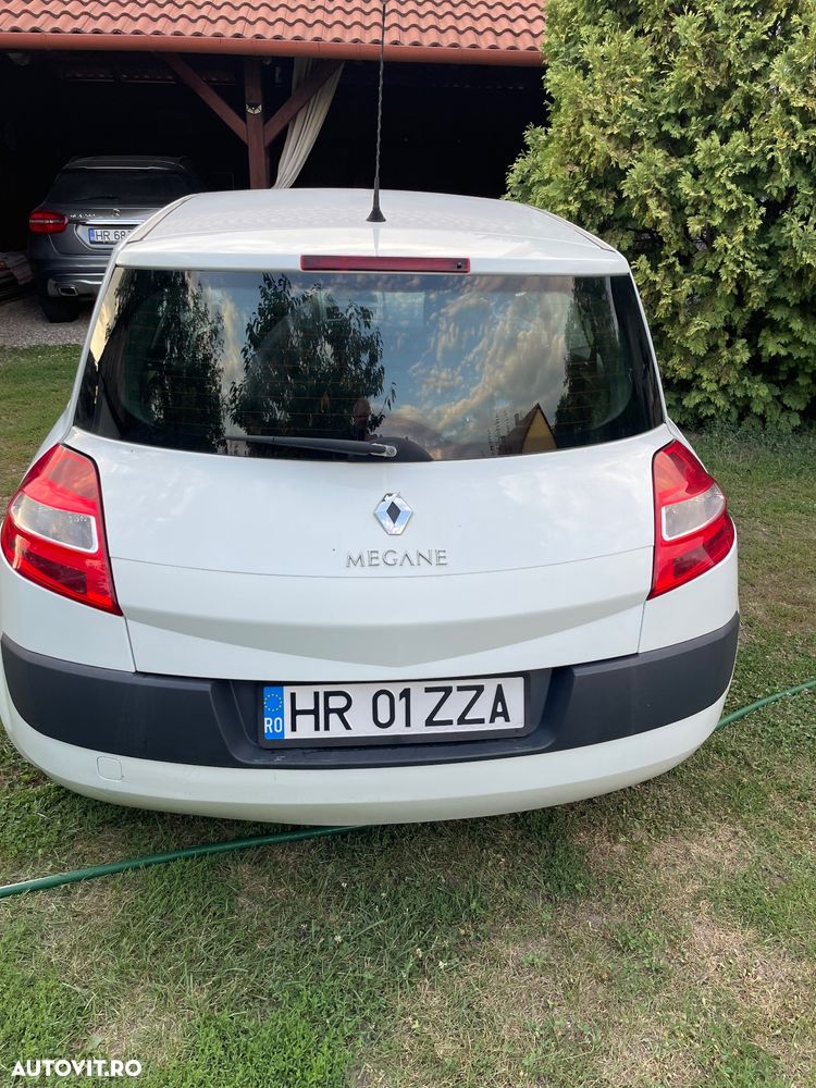 Renault Megane II Sedan 1.5 dCi Authentique - 4