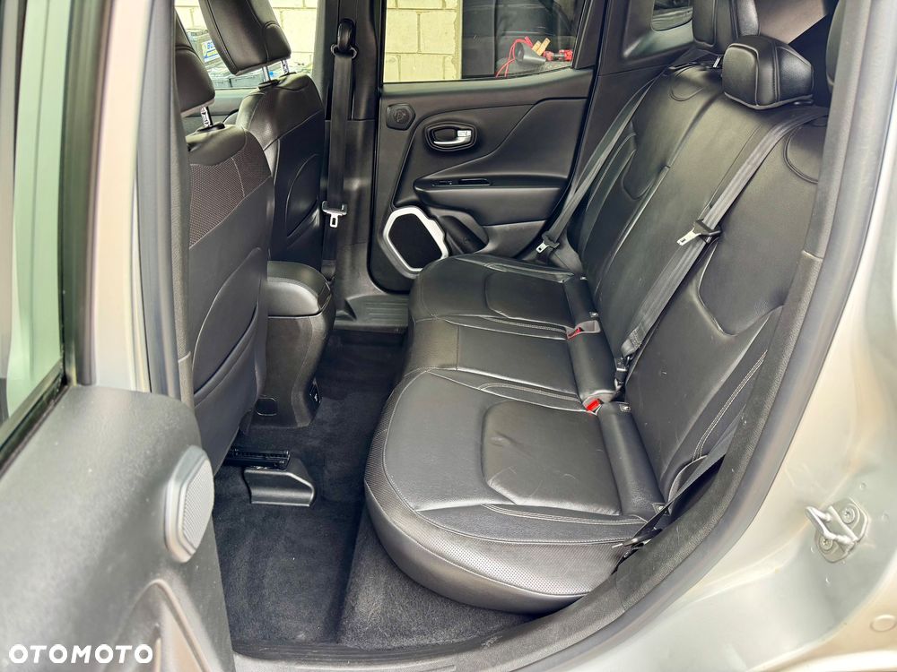 Jeep Renegade - 18