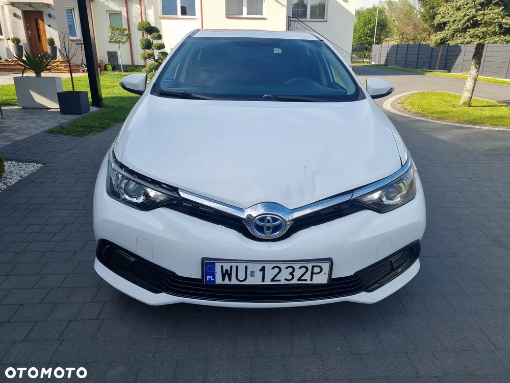 Toyota Auris Hybrid 135 Active - 11