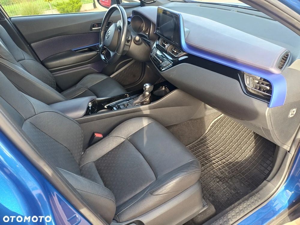 Toyota C-HR - 10