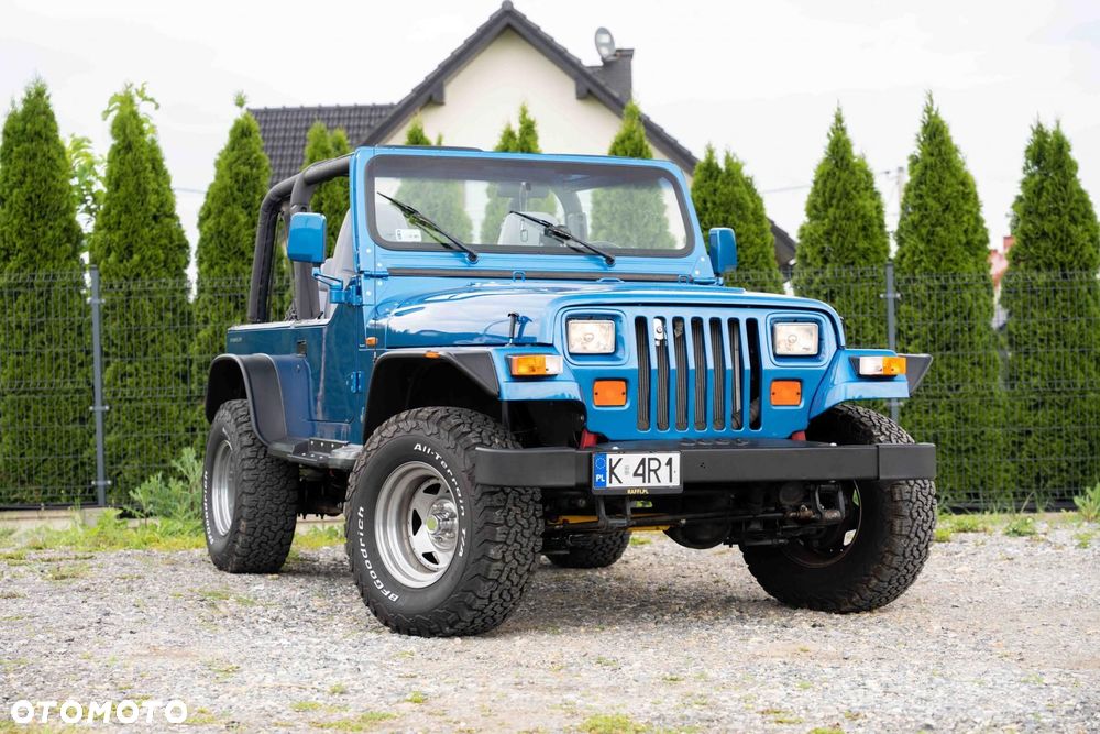 Jeep Wrangler - 4