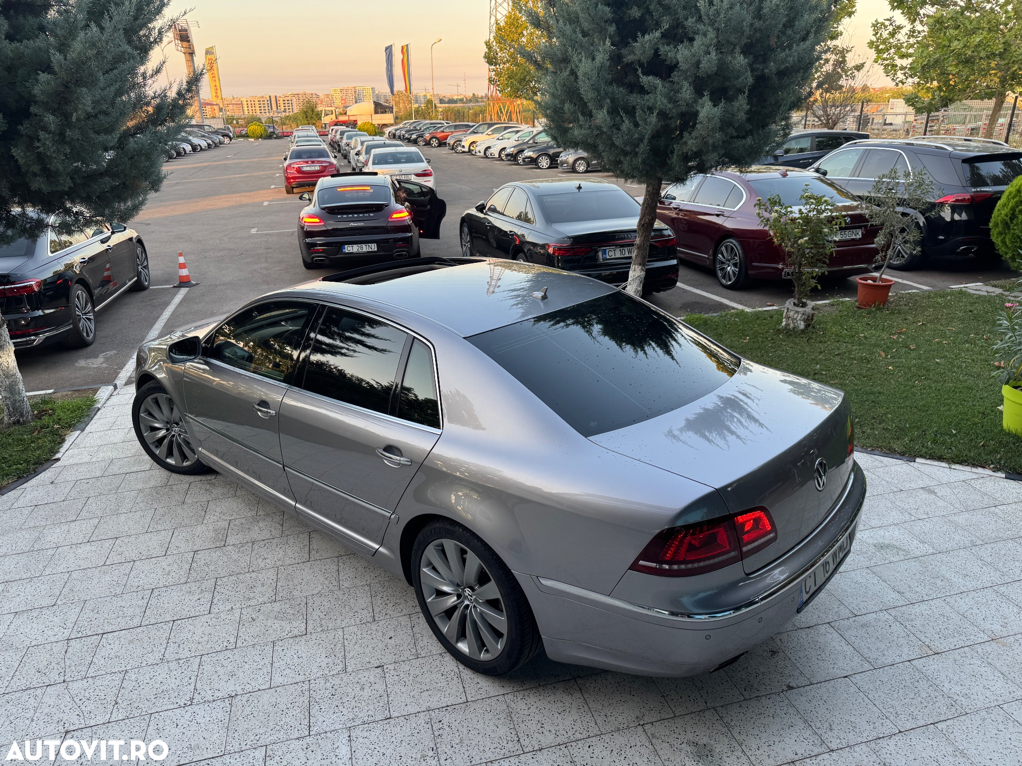 Volkswagen Phaeton 3.0 V6 TDI DPF 4MOTION Automatik (4 Sitzer) - 4