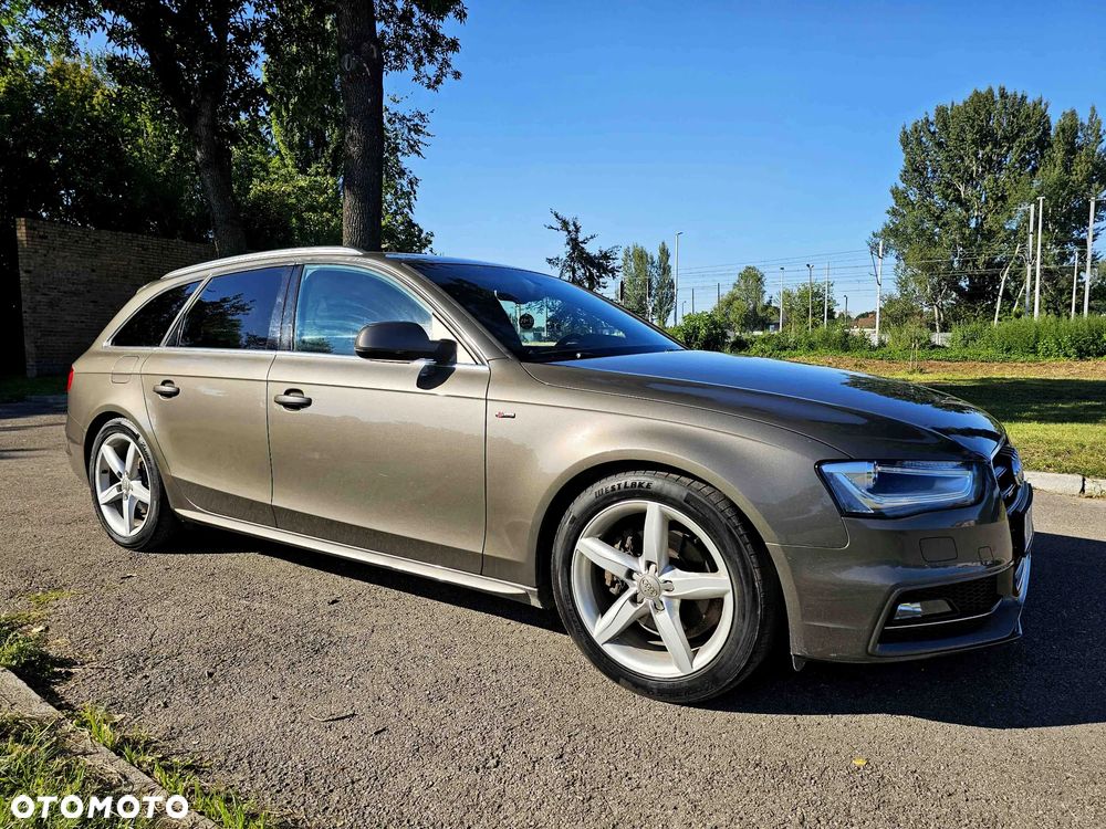 Audi A4 Avant 2.0 TDI DPF quattro S tronic S line Sportpaket - 11