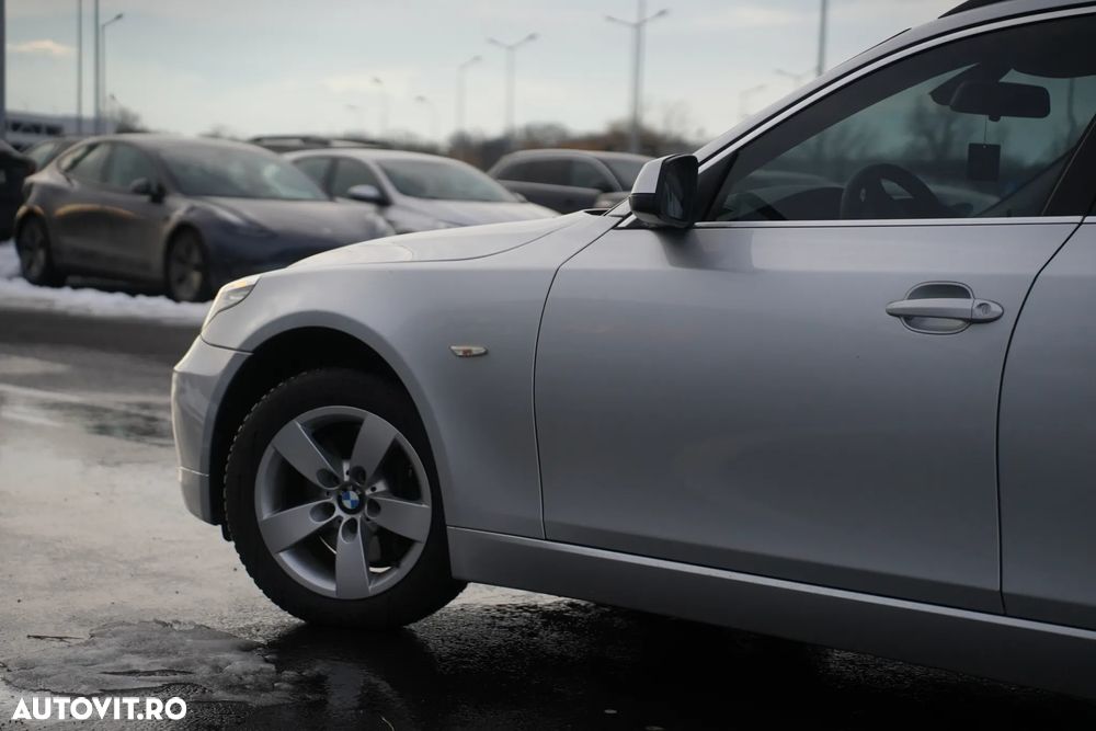 BMW Seria 5 520d Aut. Special Edition - 18