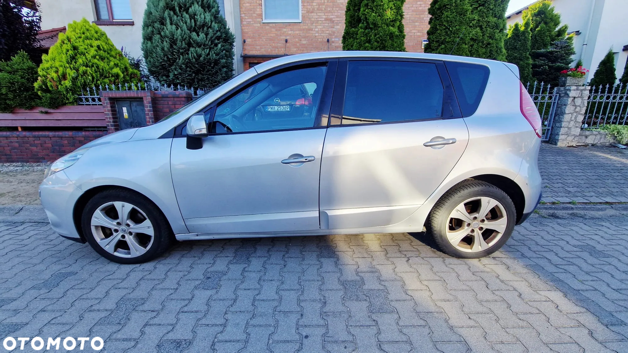 Renault Scenic 1.9 dCi Expression - 13