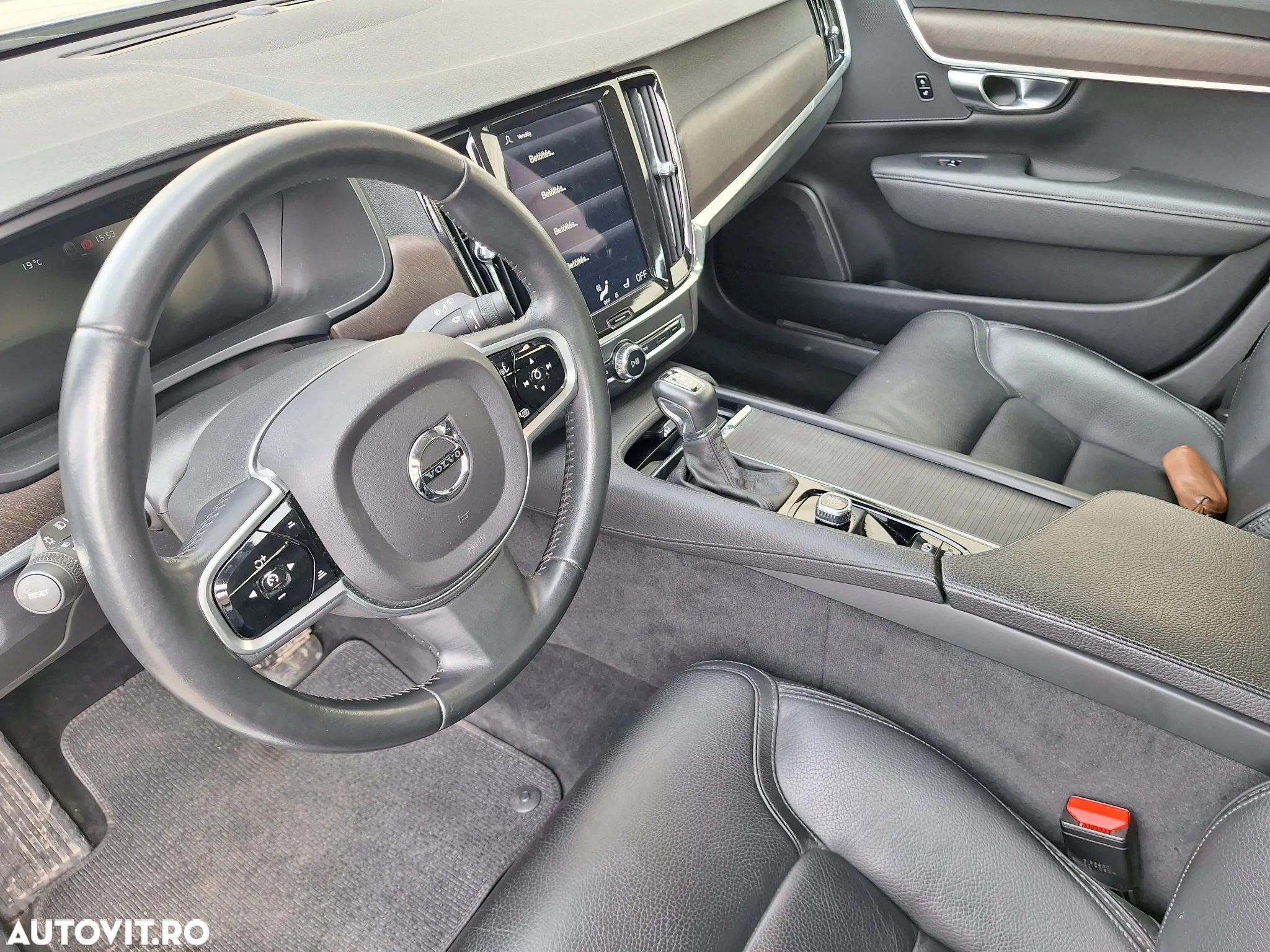 Volvo V90 - 8