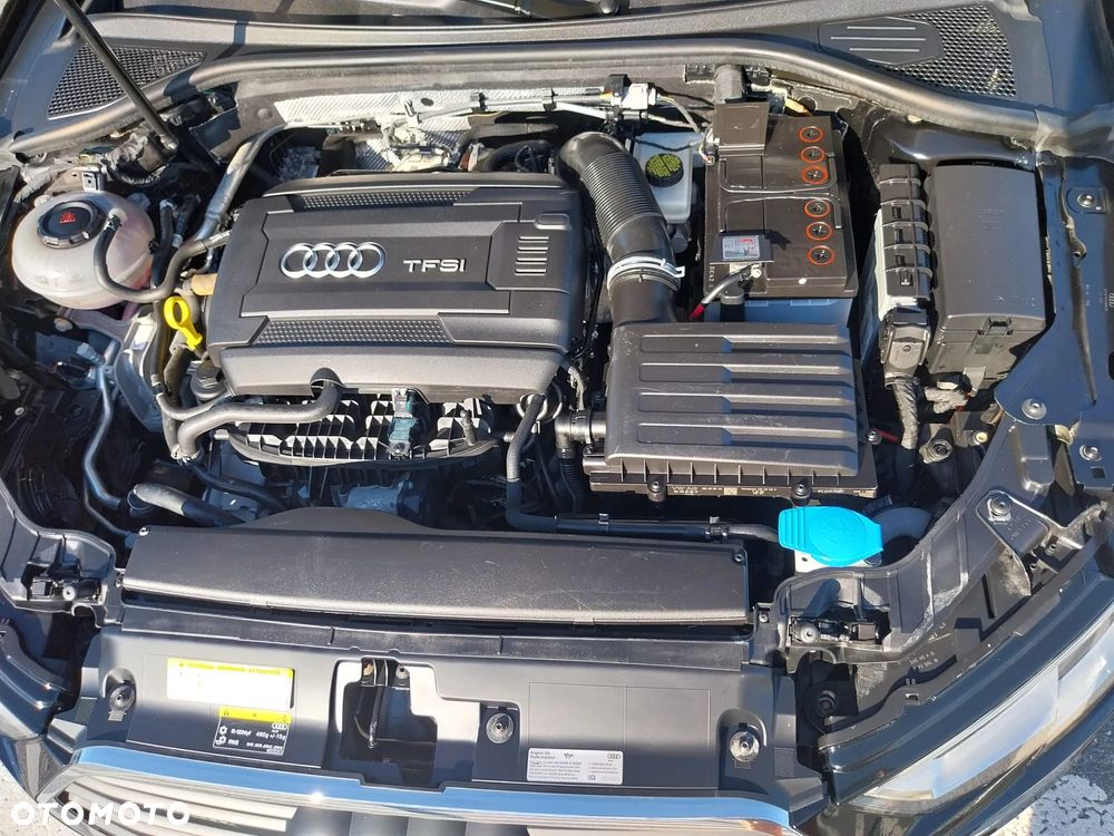 Audi A3 Limousine 2.0 TFSI quattro S tronic design - 5