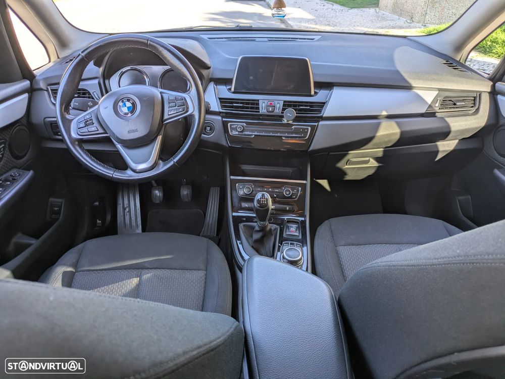 BMW 216 Active Tourer - 15