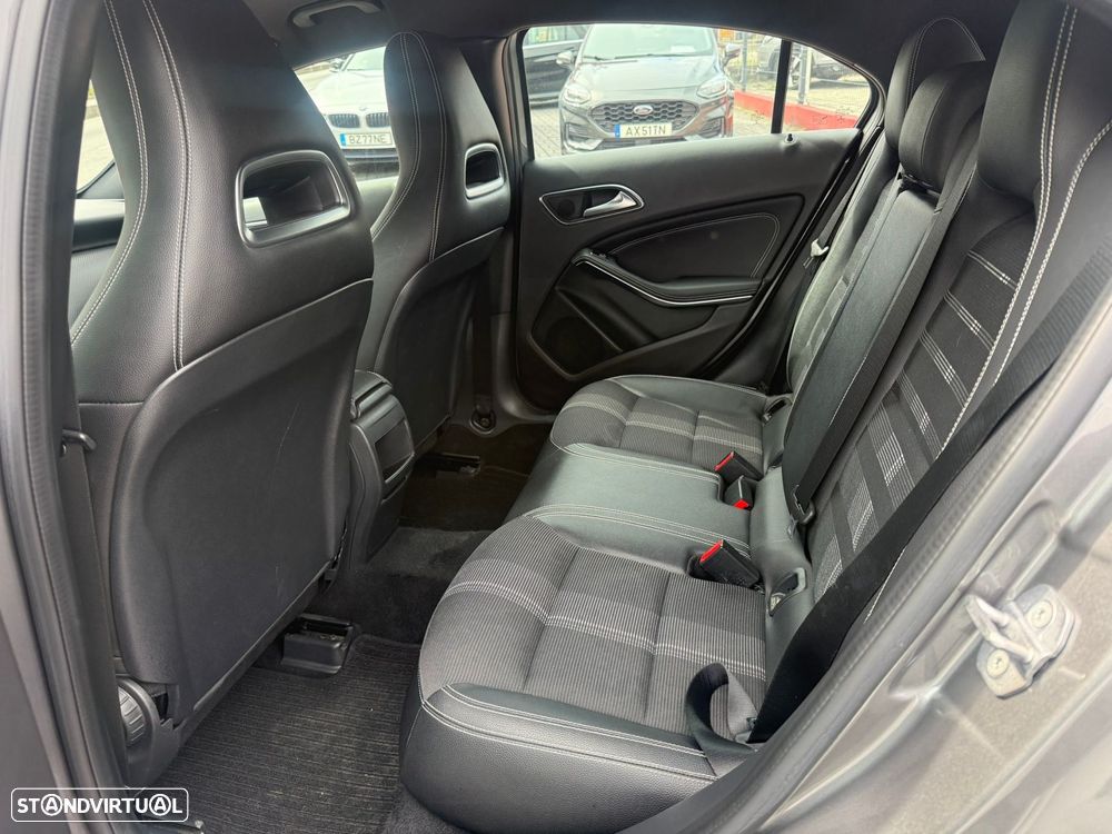 Mercedes-Benz A 180 d AMG Line Aut. - 11