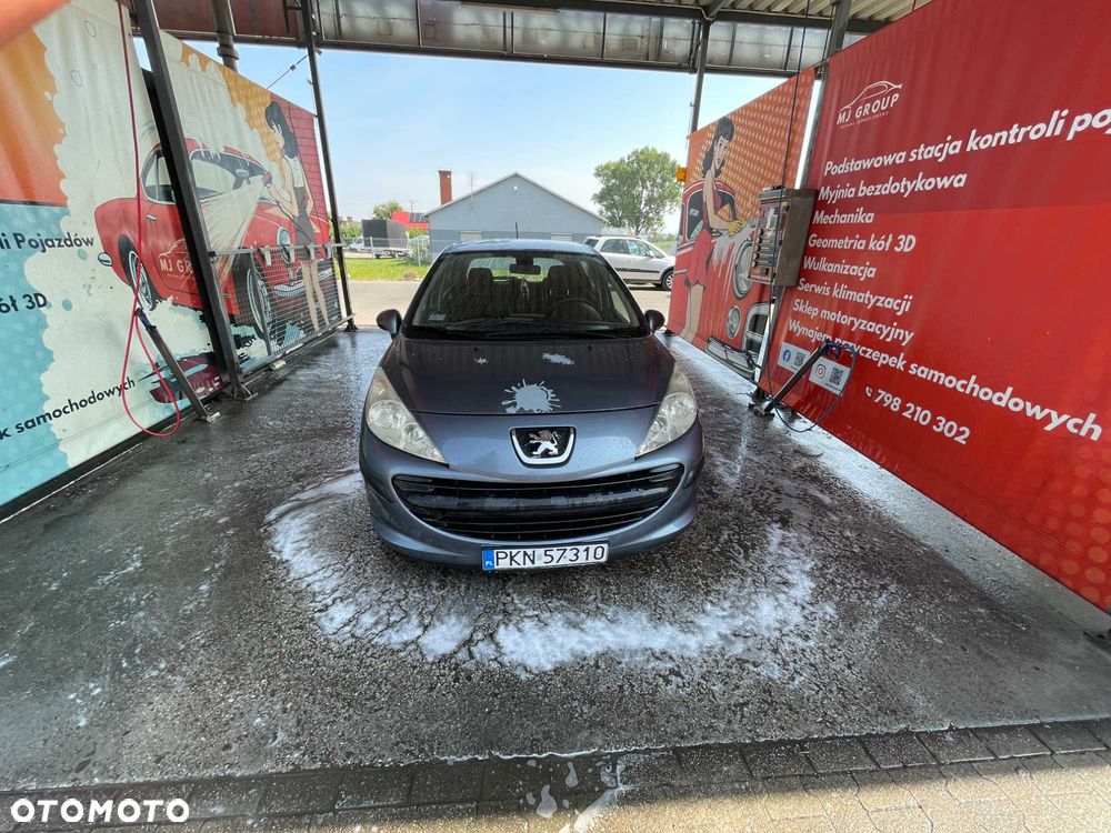Peugeot 207 - 2