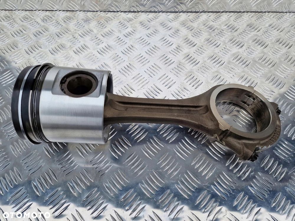 TŁOK Z KORBOWODEM SCANIA R500 V8 DC16 PDE EURO 5 - 1