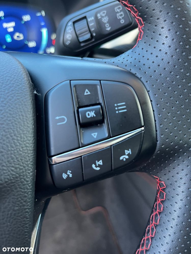 Ford Kuga - 20