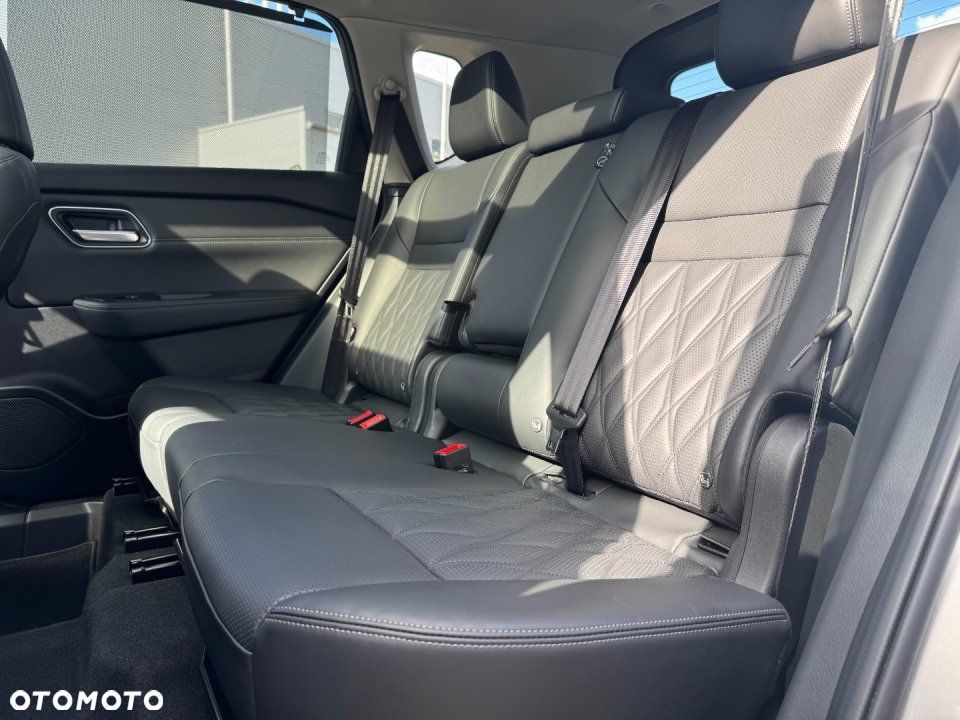 Nissan X-Trail - 10