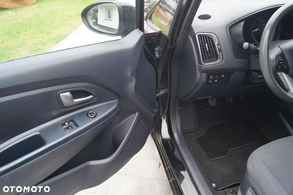 Kia Rio 1.2 Edition 7 - 29