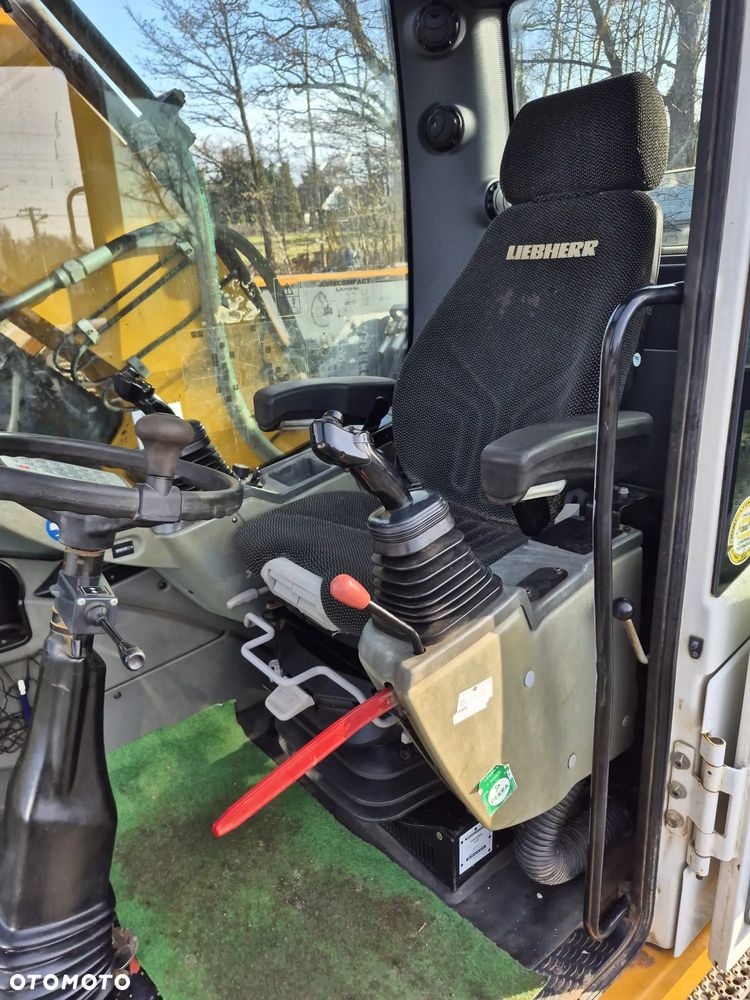 Liebherr A914 - 33