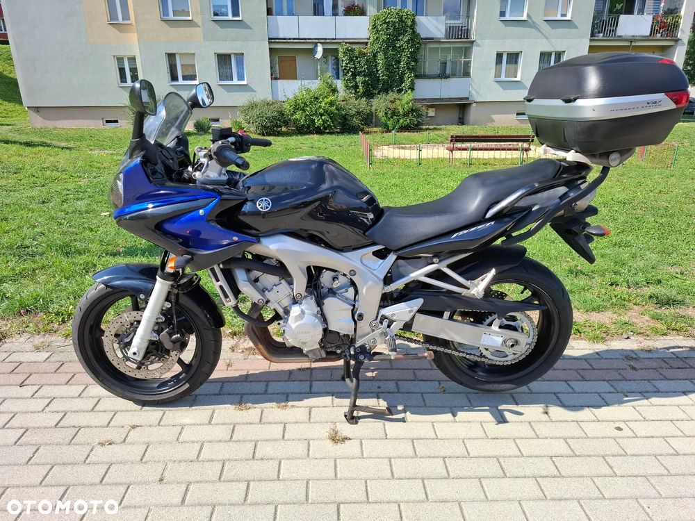 Yamaha FZ6 - 1