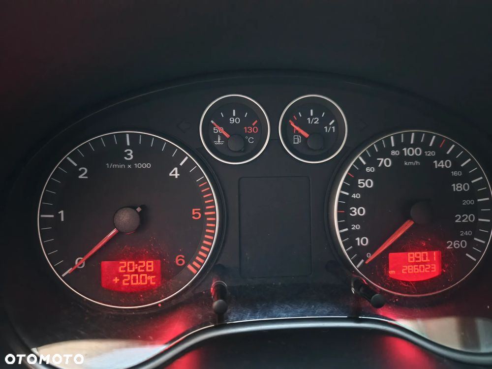 Audi A3 Sportback 2.0 TDI DPF Ambiente - 12