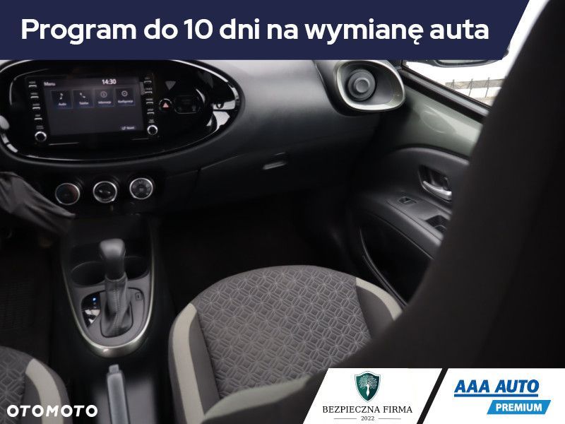 Toyota Aygo X - 10