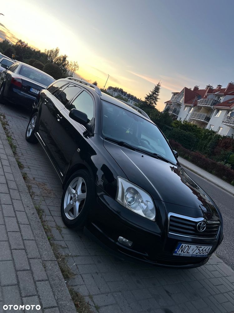 Toyota Avensis 2.0 VVT-i Automatik Executive - 29