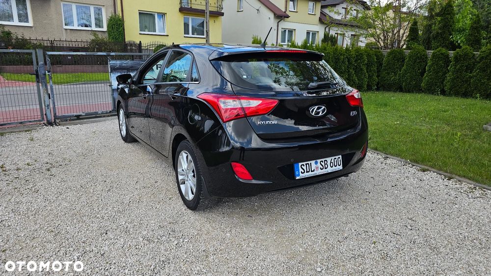 Hyundai i30 1.6 Automatik Trend - 6
