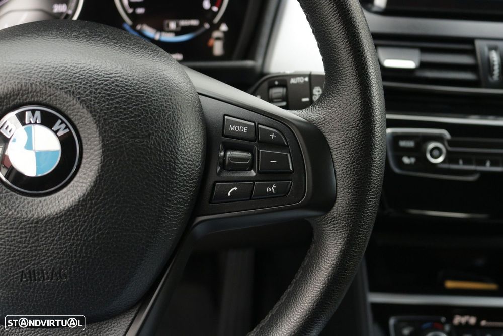 BMW 216 Active Tourer d Advantage - 33