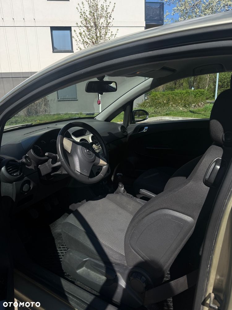 Opel Corsa 1.0 12V Enjoy - 9