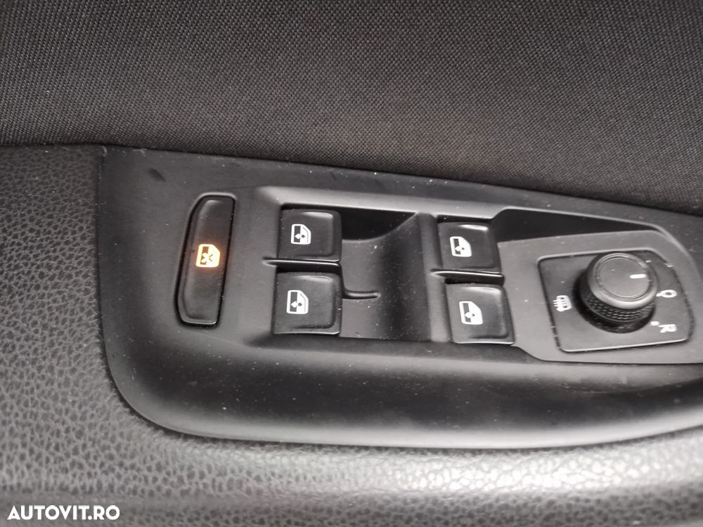 Volkswagen Passat Variant 1.6 TDI Comfortline - 8