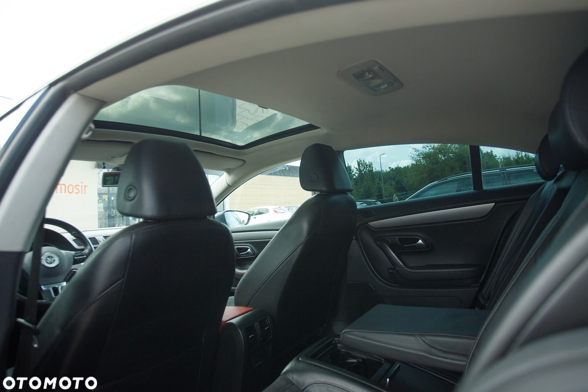 Volkswagen Passat 2.0 TDI Comfortline - 22