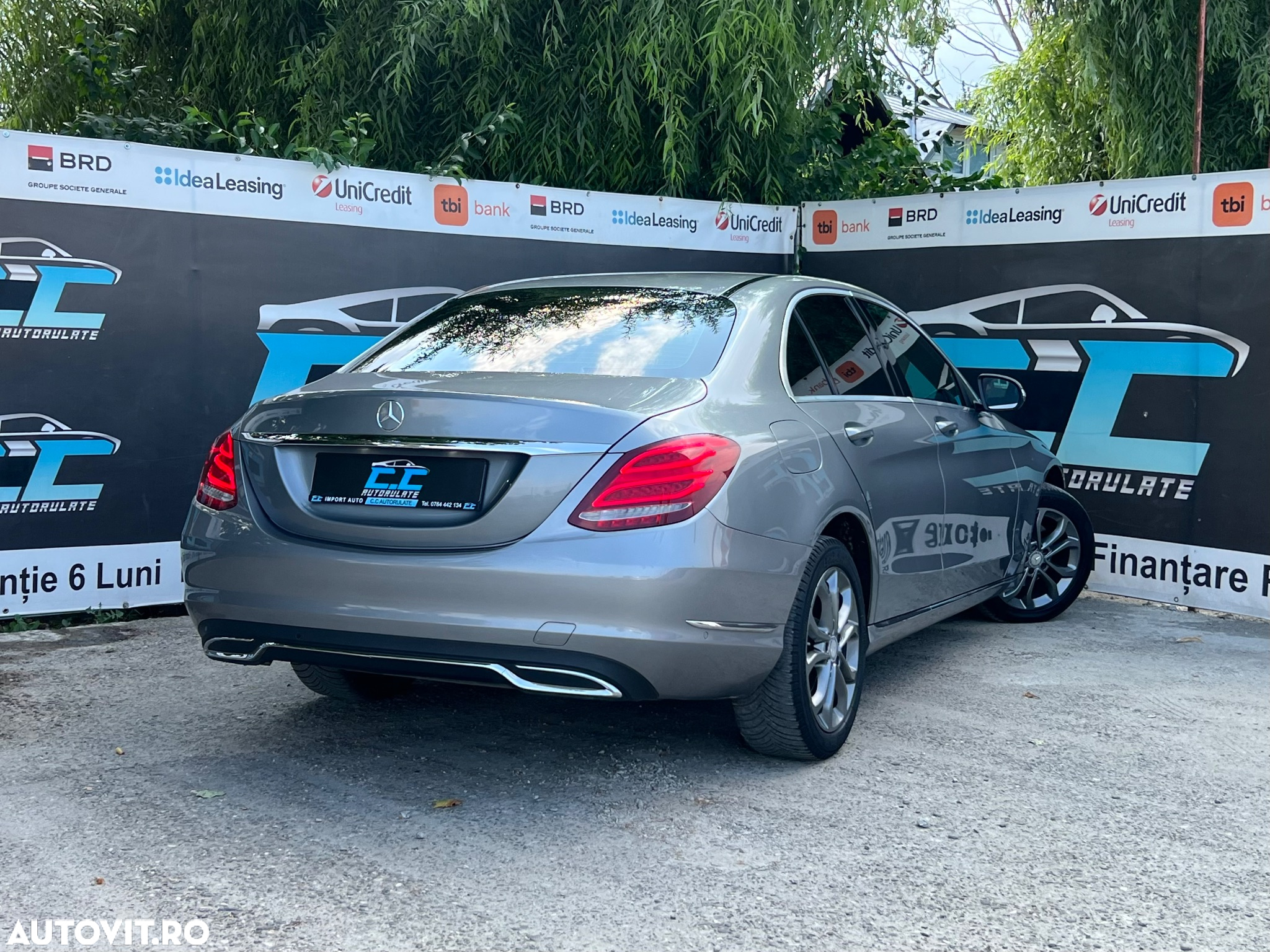 Mercedes-Benz C 220 d T 9G-TRONIC Avantgarde - 4