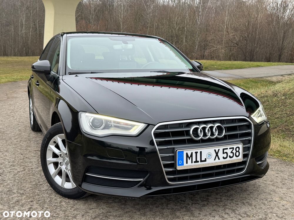Audi A3 Sportback 1.4 TFSI Ambiente - 25