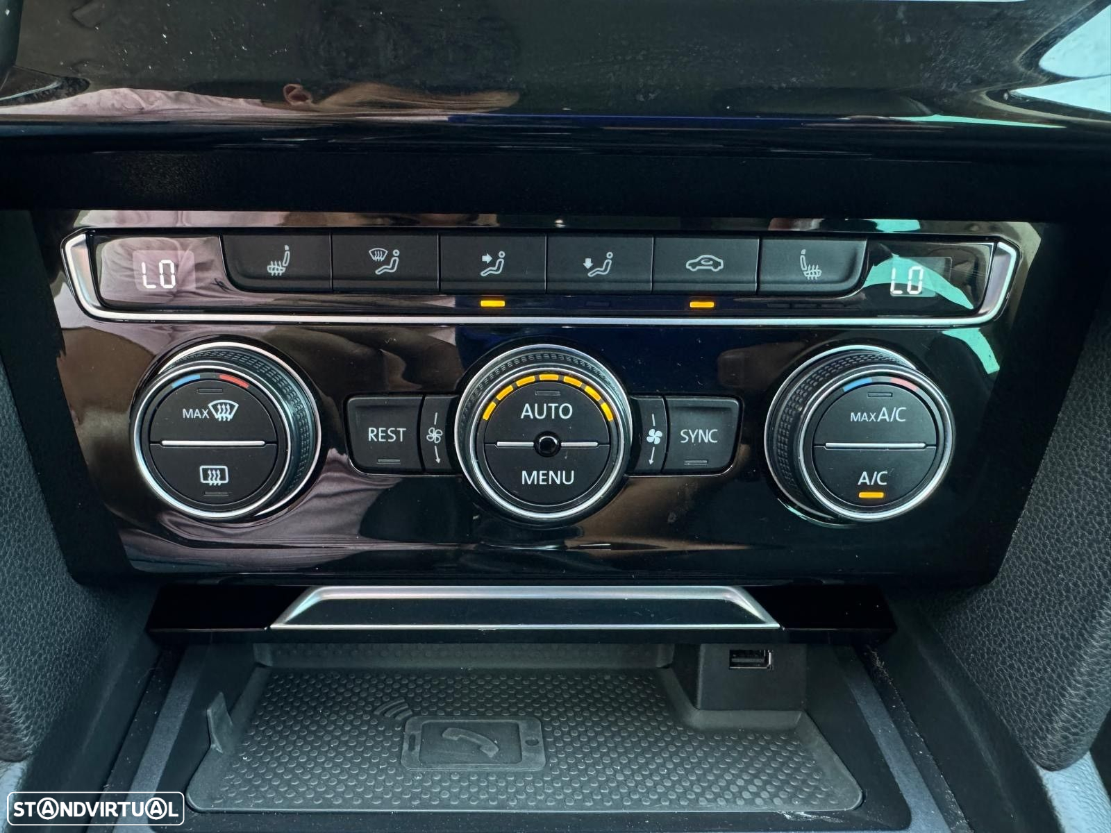 VW Passat Variant 2.0 TDi Highline - 21