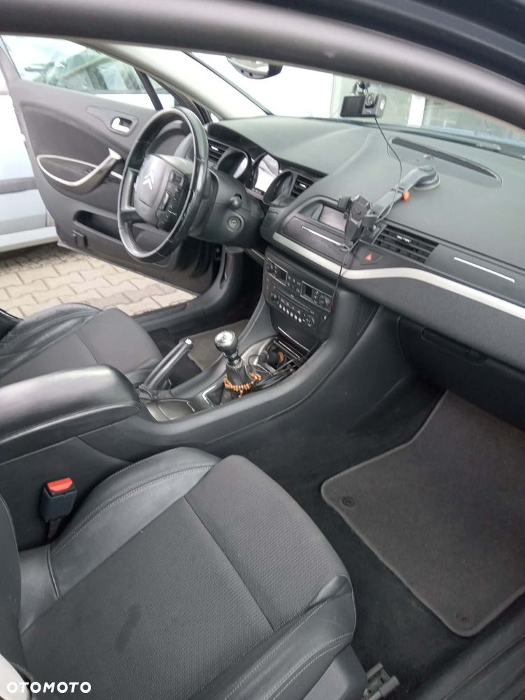 Citroën C5 2.0 HDi Confort - 8