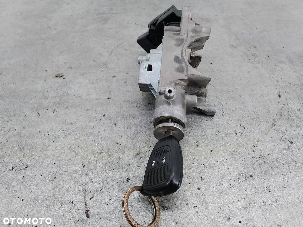 STACYJKA DODGE CALIBER 05057297AG 2.0 CRD - 2