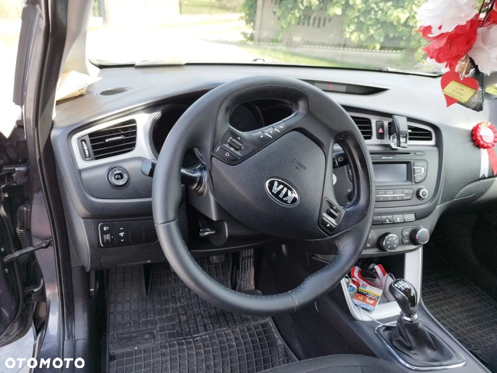 Kia Ceed 1.6 CRDi XL - 24