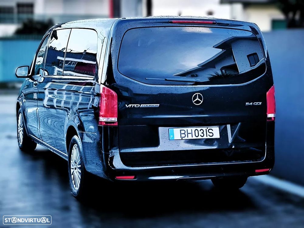 Mercedes-Benz Vito Tourer Extra-Longa Aut. SELECT - 11