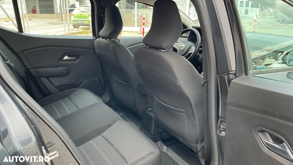 Dacia Sandero Stepway TCe 90 MT6 Comfort - 16